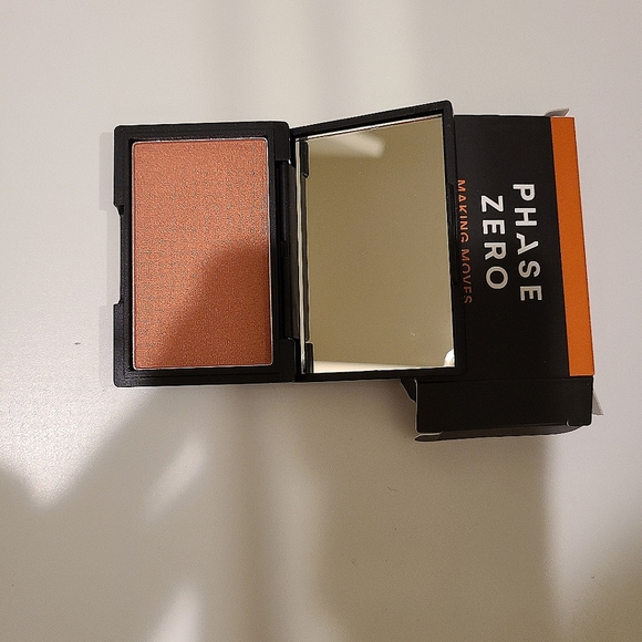 Phase Zero Blusher - Picture 4 of 4